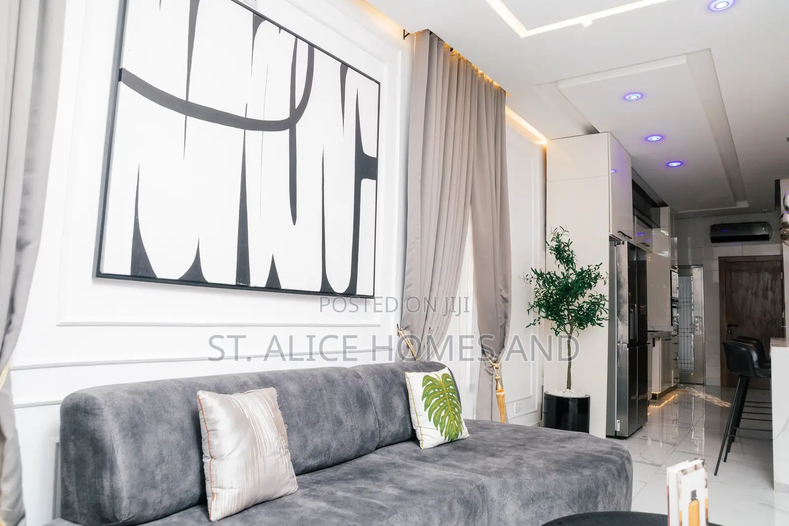 Broaday Double Comfort Retreat 2 Bedroom Apartment With RoofTop in Ogudu GRA