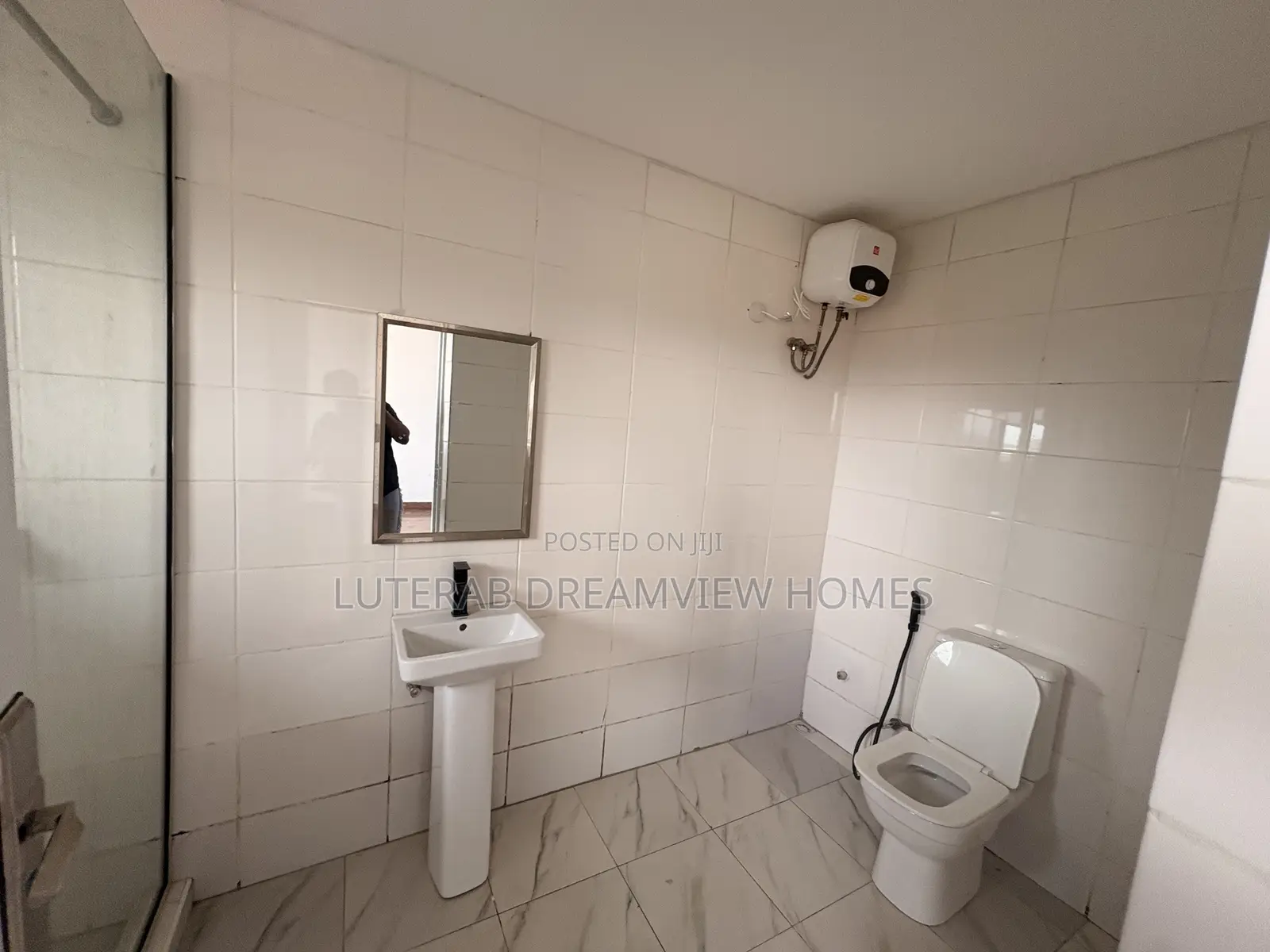 2bdrm Block of Flats in Wuse 2 Main for rent in Wuse 2