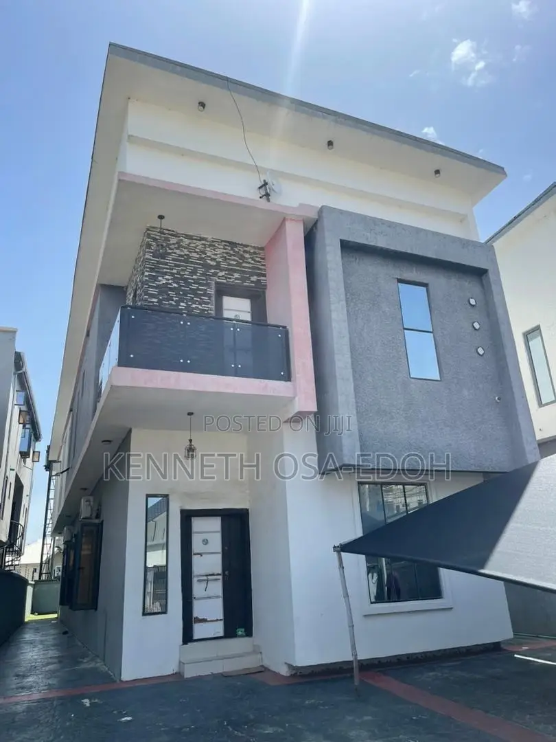 Furnished 5bdrm Duplex in New Era Estate, Jakande for sale in Jakande