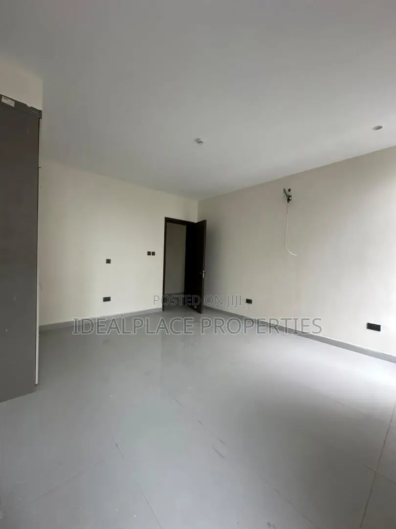 2bdrm Apartment in Lekki Phase 1 for sale in Lekki Phase 1