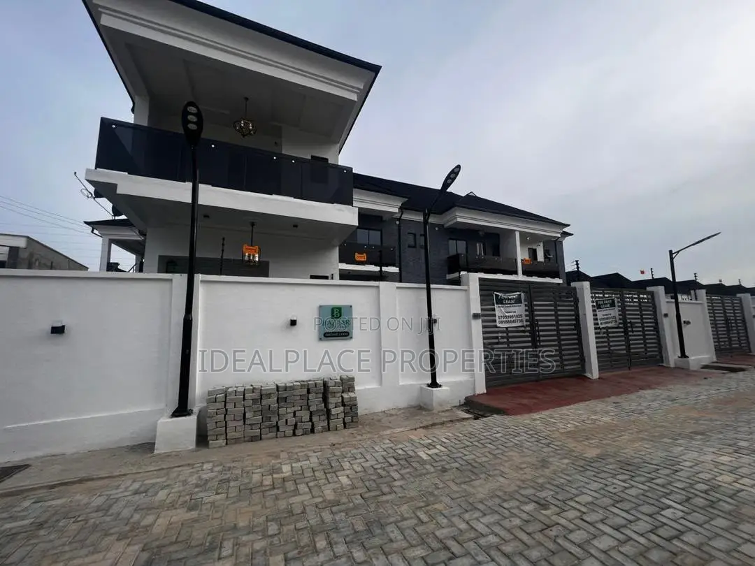 3bdrm Townhouse / Terrace in Lekki for rent in Lekki