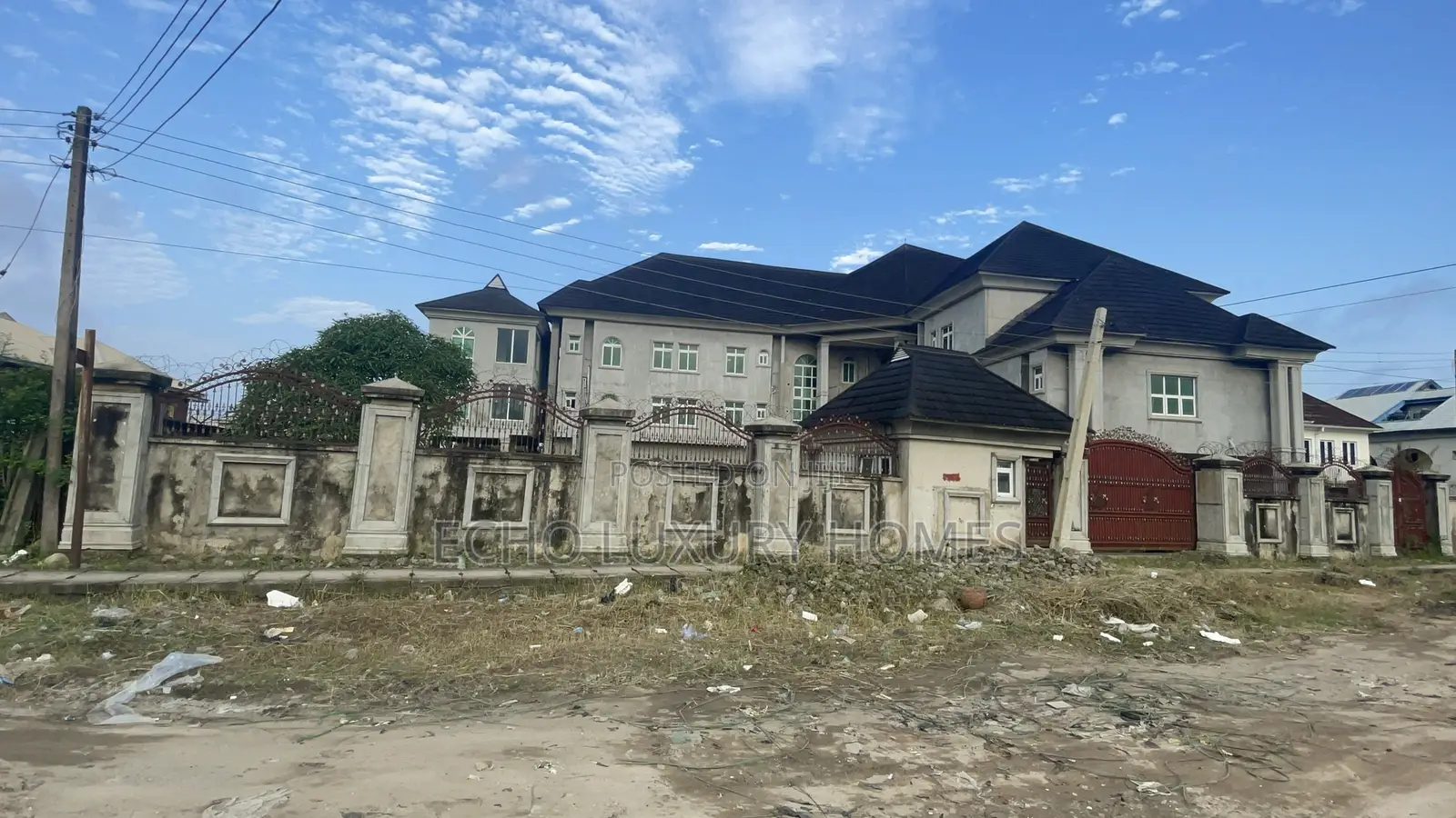 20bdrm Maisonette in Festac for sale in Festac