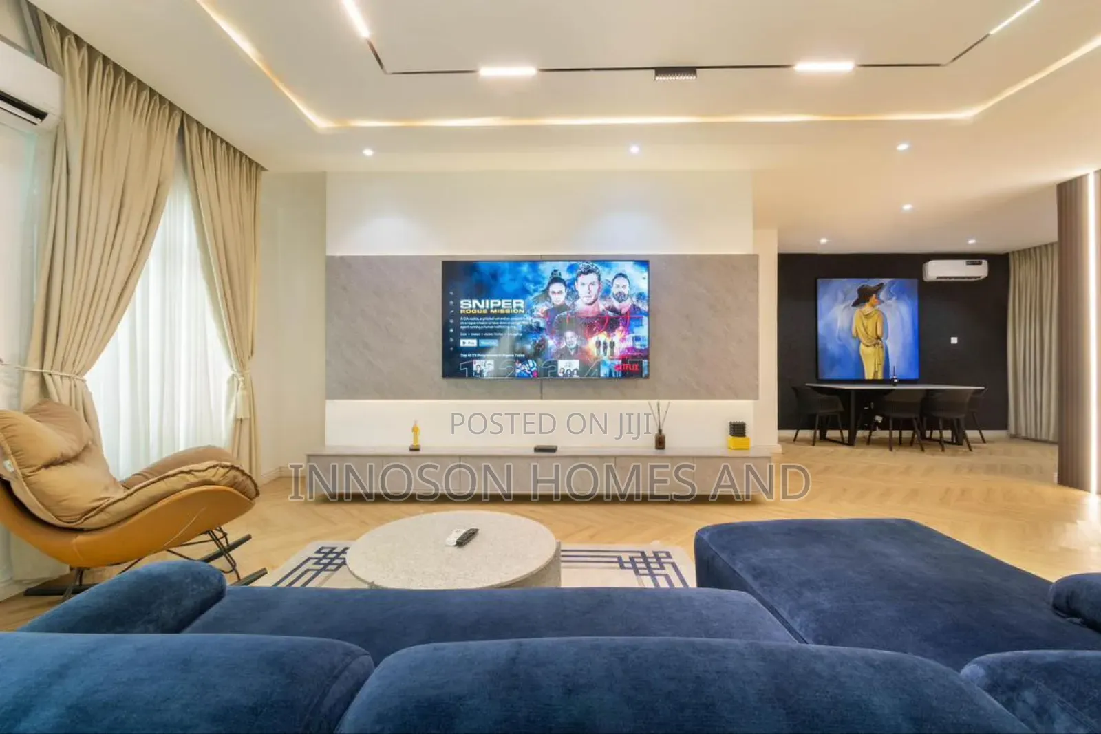 Luxury 3 Bedroom Apartment With Swimming Pool, Gym, DSTV and Netflix in Lekki Phase 1