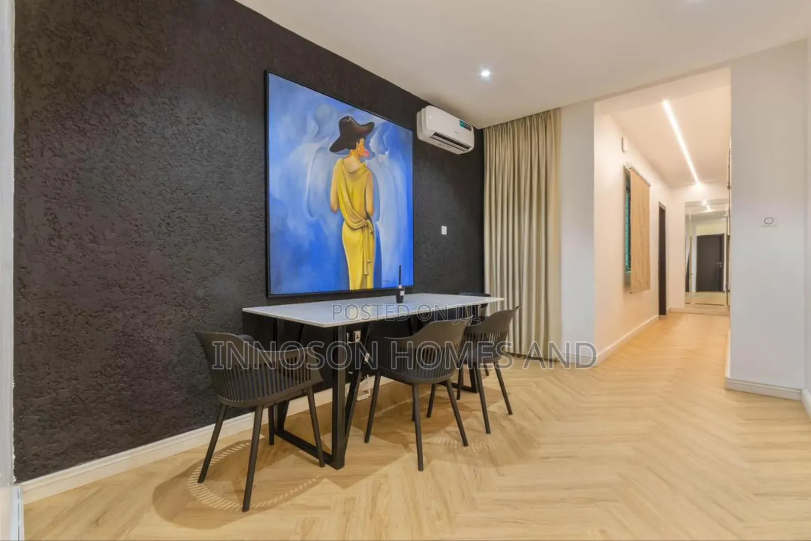 Luxury 3 Bedroom Apartment With Swimming Pool, Gym, DSTV and Netflix in Lekki Phase 1