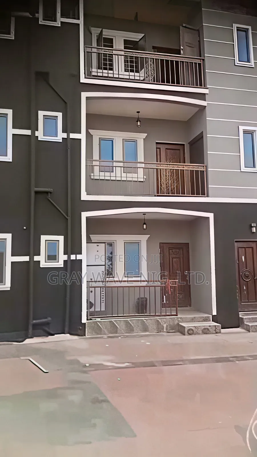 2bdrm Block of Flats in Awka for sale in Awka