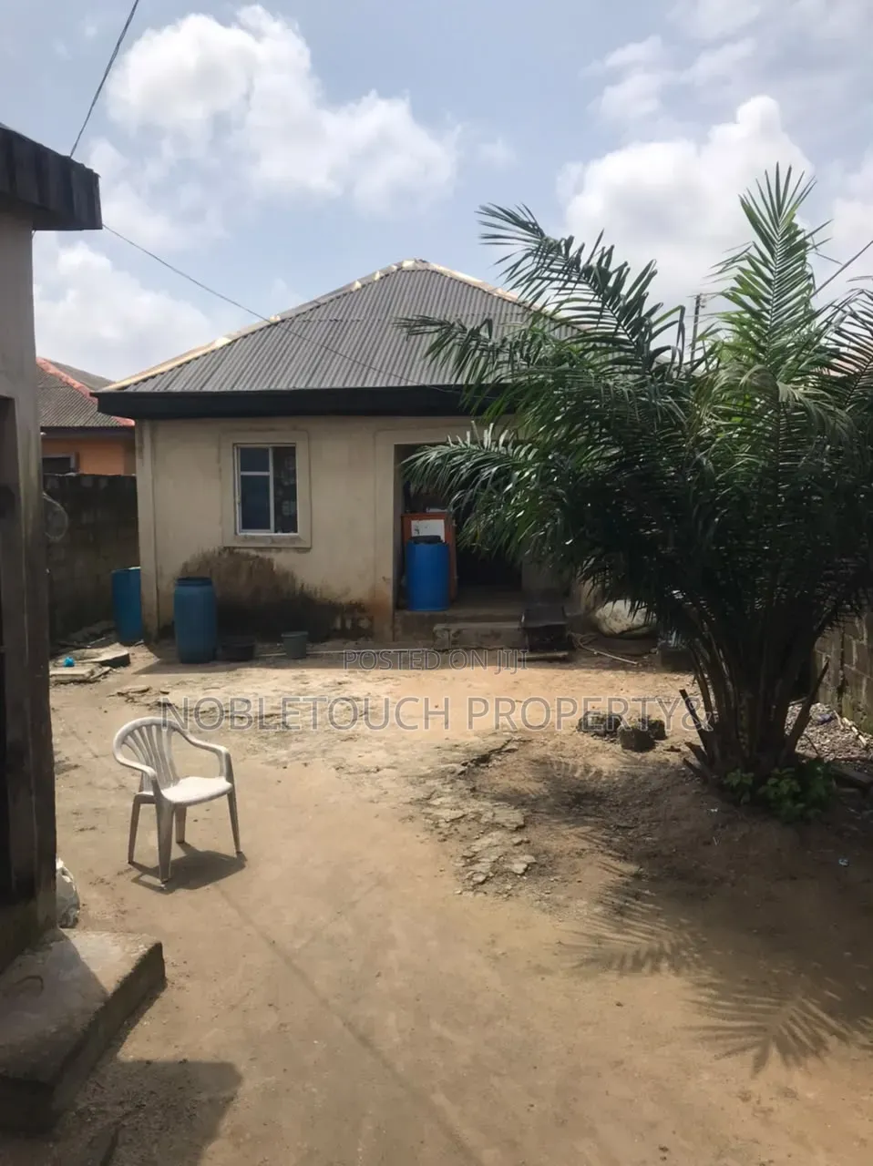 Well Maintained 5bedroom Bungalow Alone Fence and Gate in Ijegun