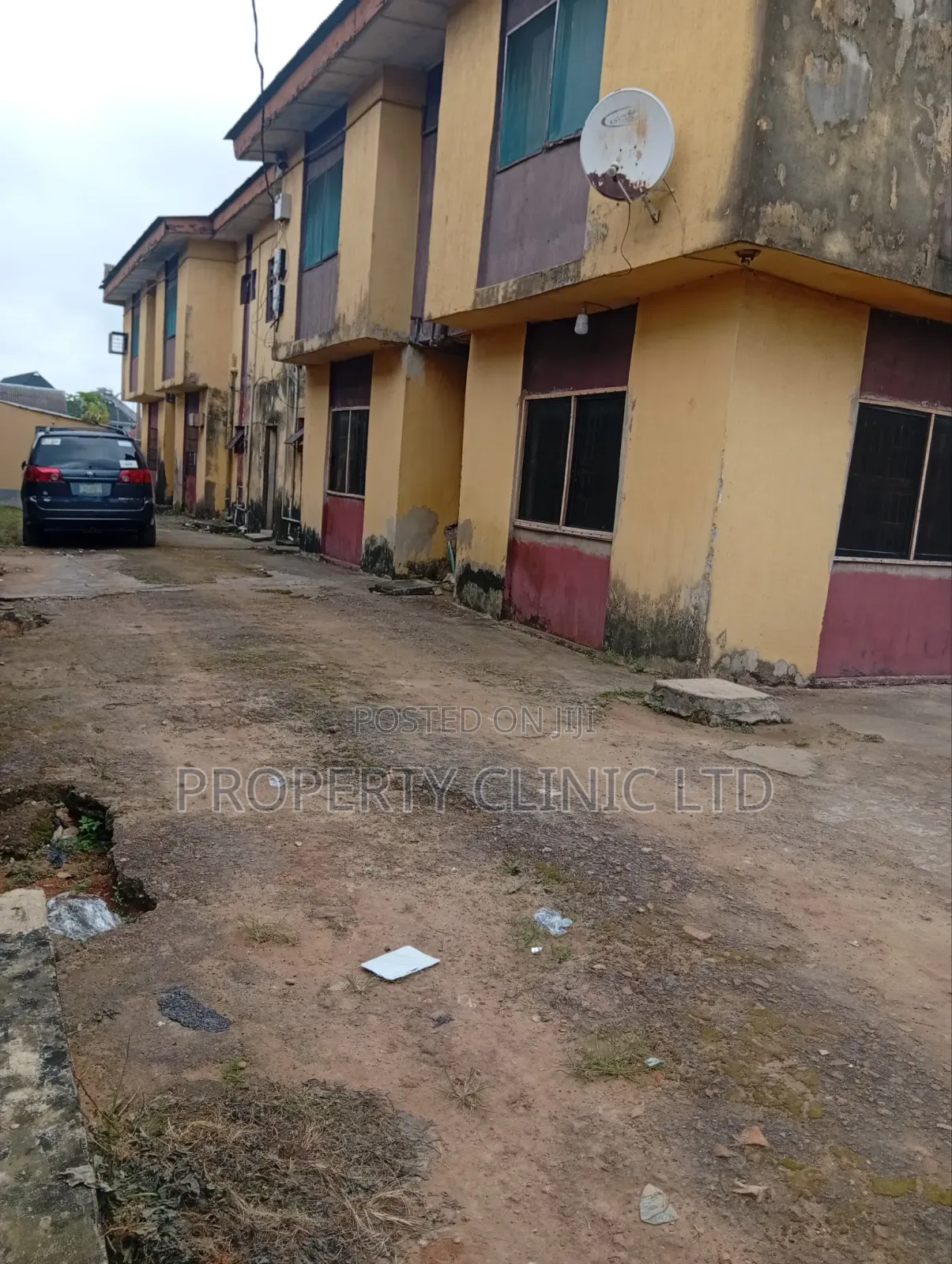 3bdrm Block of Flats in Unity Estate, Abaranje for sale in Abaranje