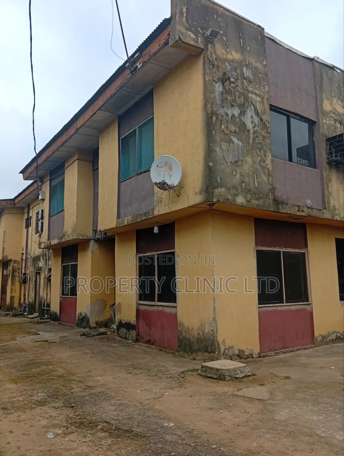 3bdrm Block of Flats in Unity Estate, Abaranje for sale in Abaranje