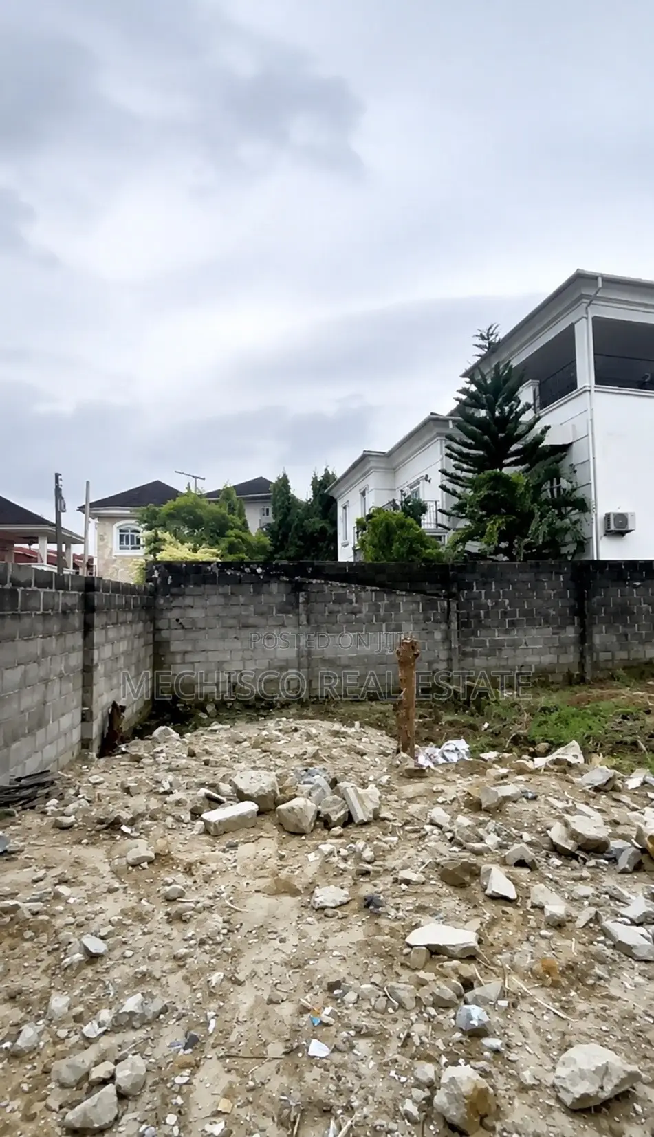 1 Plot of Land for Sale Peter Odili Road Port Harcourt. in Obio-Akpor