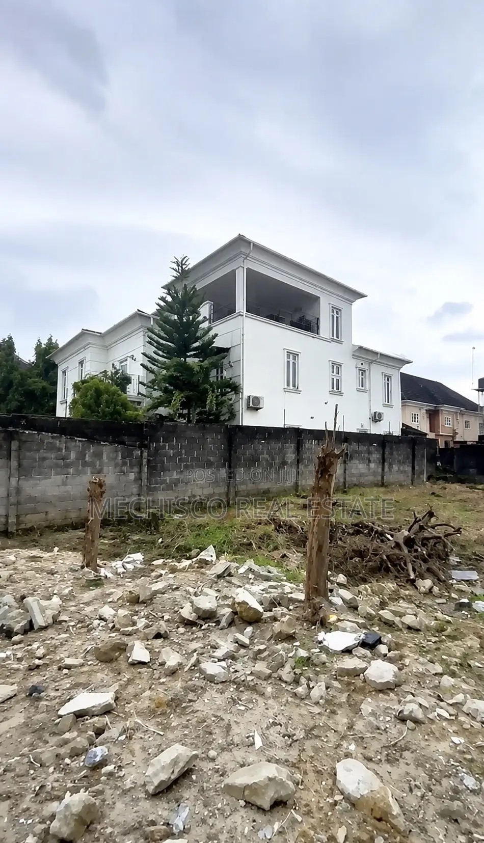 1 Plot of Land for Sale Peter Odili Road Port Harcourt. in Obio-Akpor