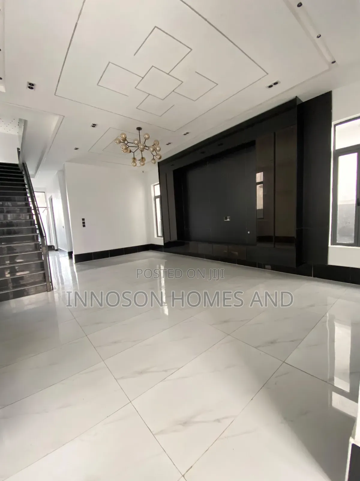 5bdrm Duplex in Sangotedo for sale in Sangotedo