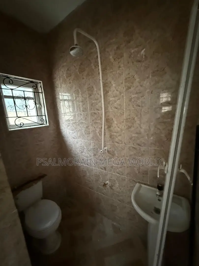 1bdrm Room & Parlour in Akala Express for rent in Akala Express