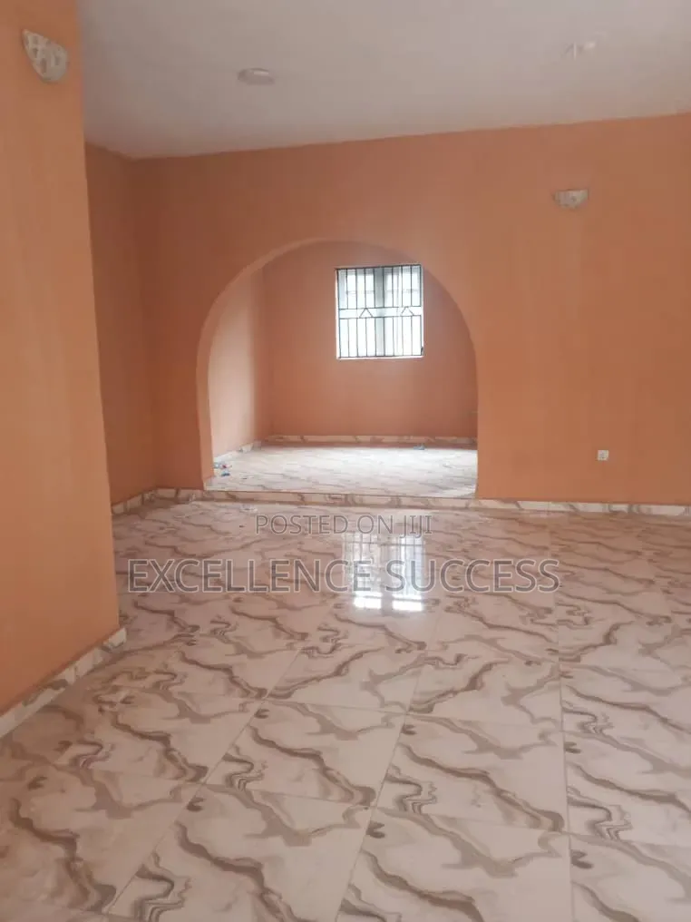 3bdrm Block of Flats in Igando New Town for rent in Igando / Ikotun/Igando