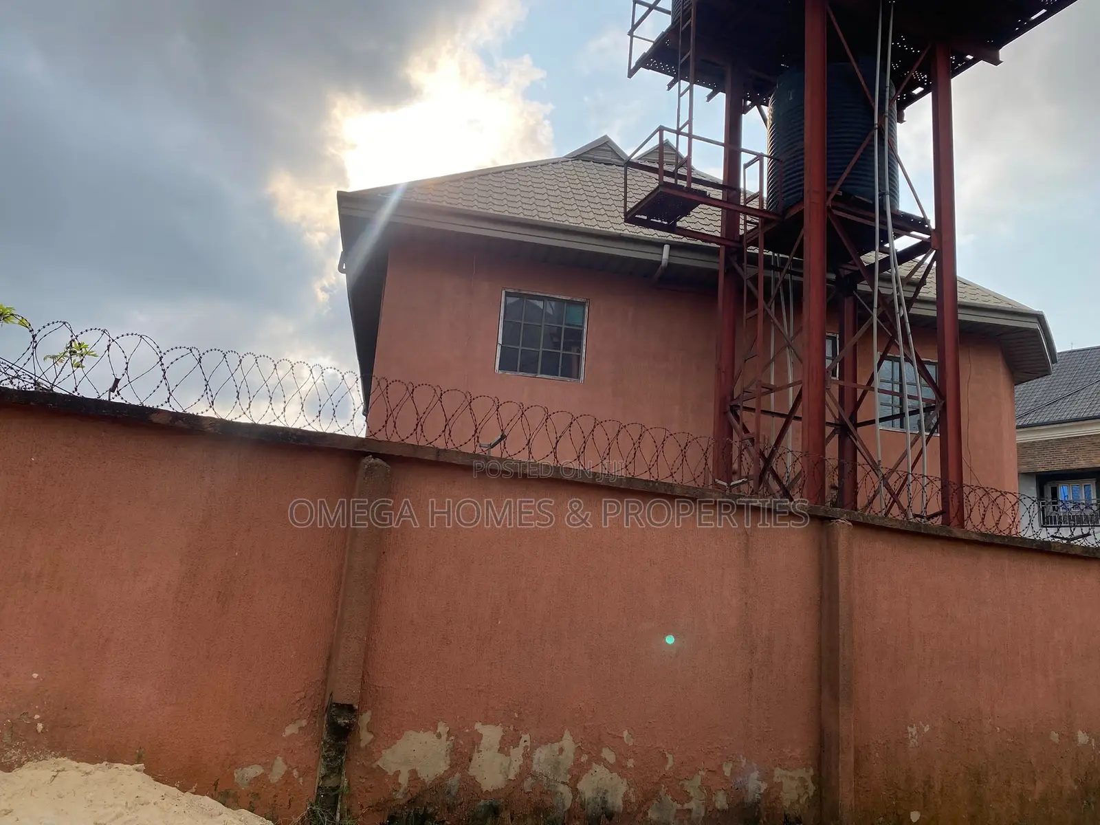 1bdrm Block of Flats in Ehimiri Housing, Umuahia for sale in Umuahia
