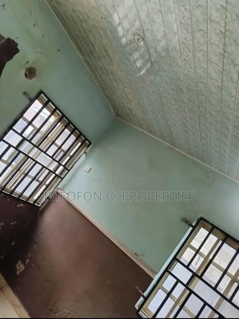 2bdrm Bungalow in Zuba for sale in Zuba