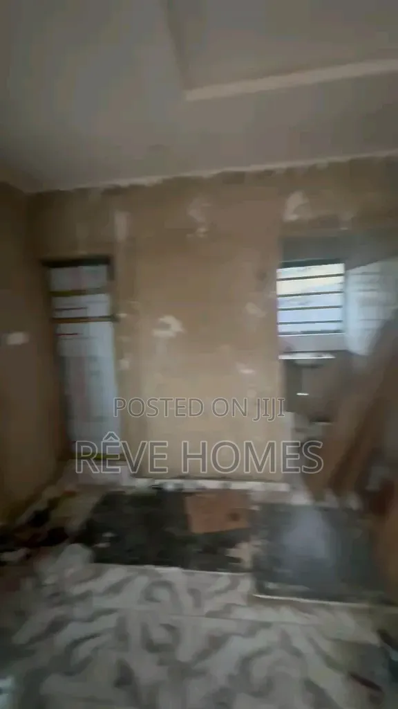 Studio Apartment in Soluyi for rent in Soluyi