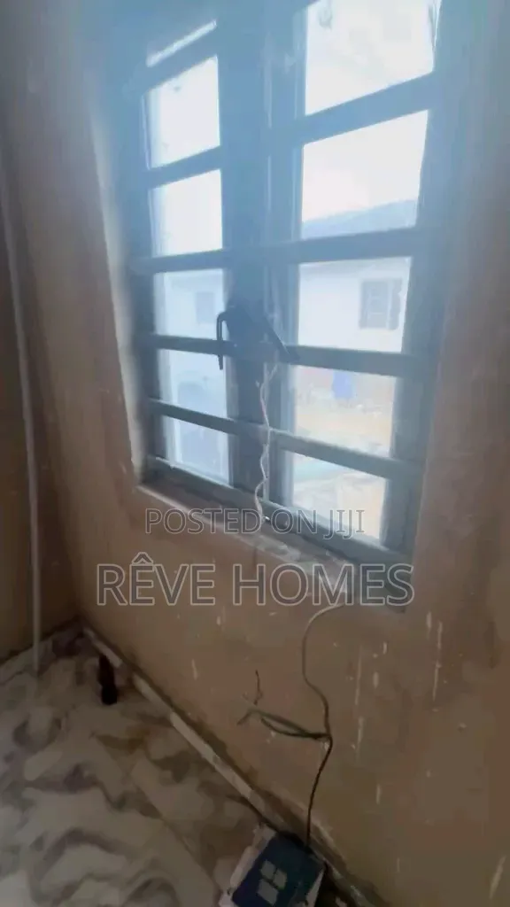 Studio Apartment in Soluyi for rent in Soluyi