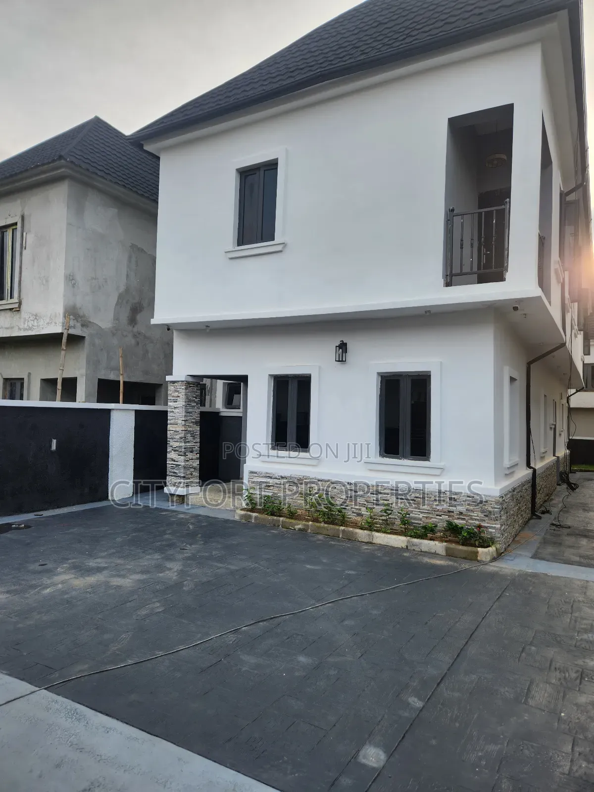 Furnished 4bdrm Duplex in Larix Estate, Wumba for sale in Wumba