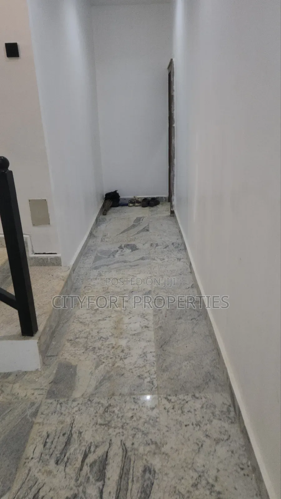 Furnished 4bdrm Duplex in Larix Estate, Wumba for sale in Wumba