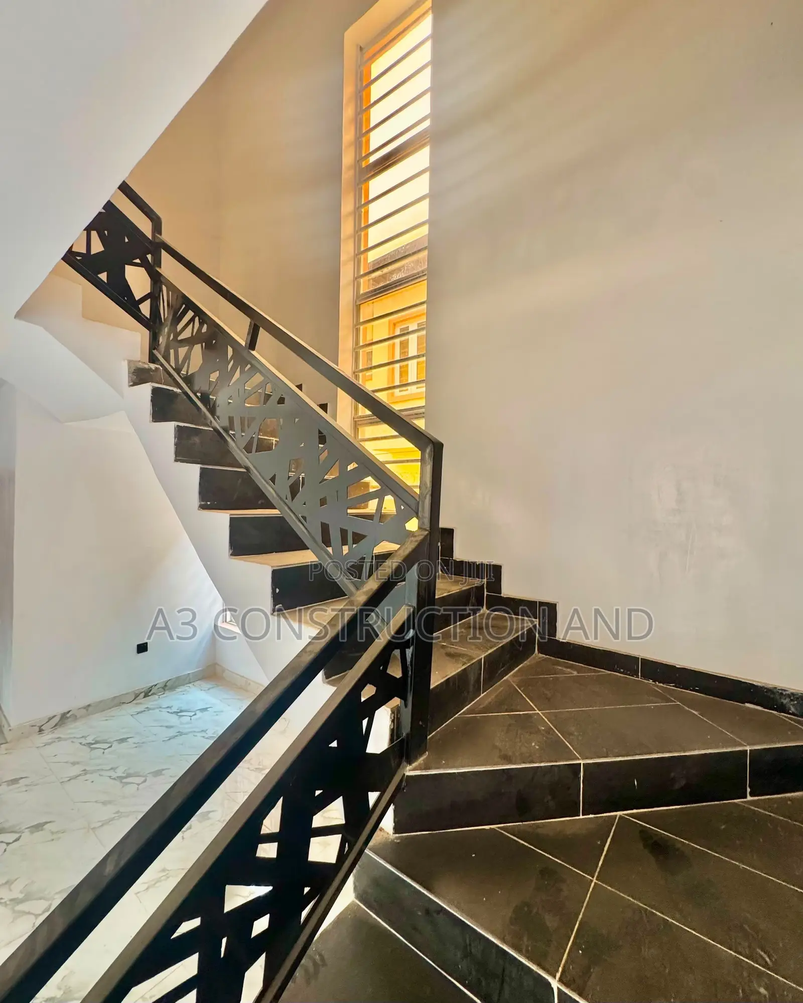 5bdrm Duplex in Prince Adeosun for sale in Akobo