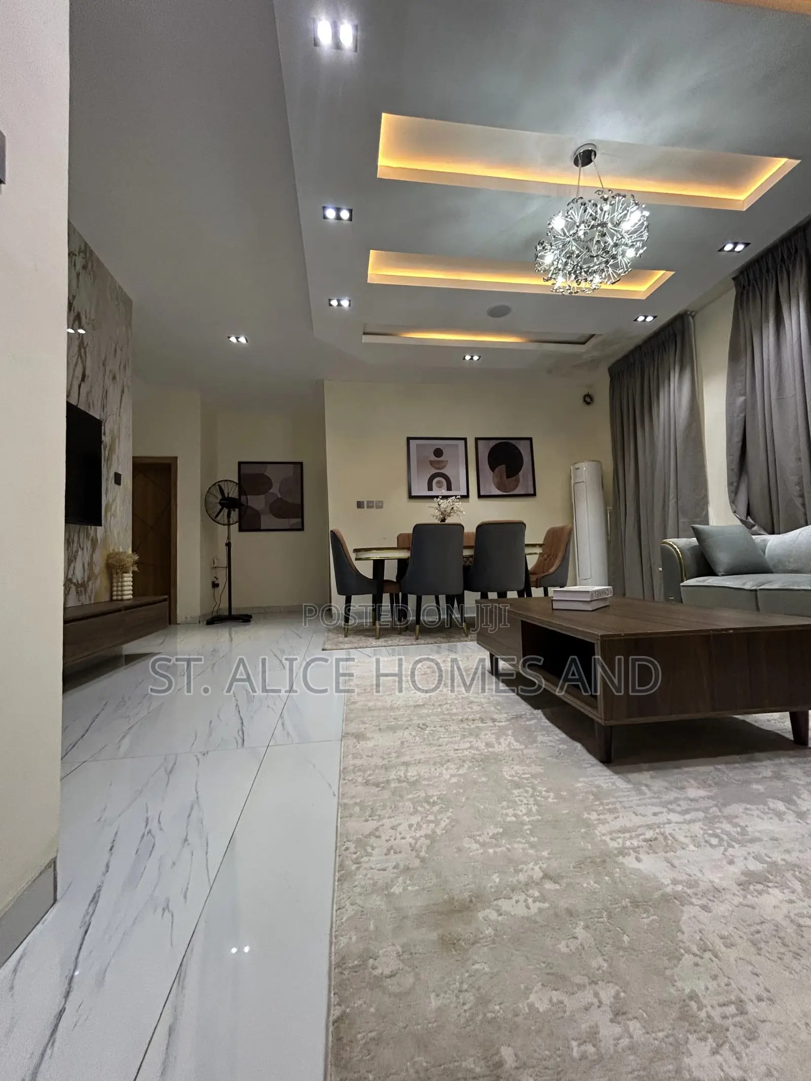 3 Bedroom Detached Duplex With Swimming Pool and Jacuzzi in CHallenge / Ibadan