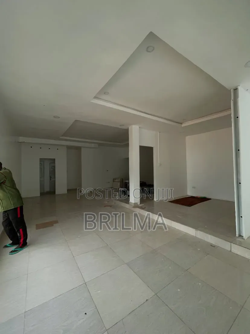 165sqm Office and Shop Space in Maitama for Rent in Maitama
