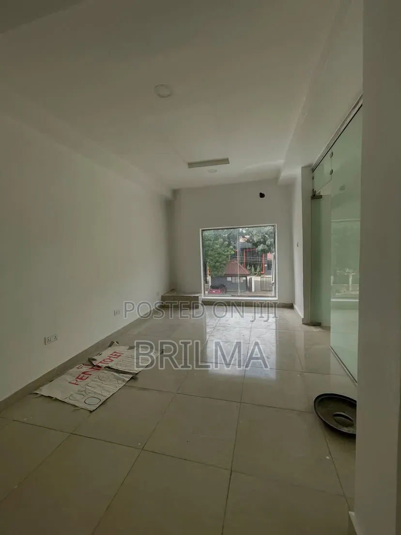 165sqm Office and Shop Space in Maitama for Rent in Maitama