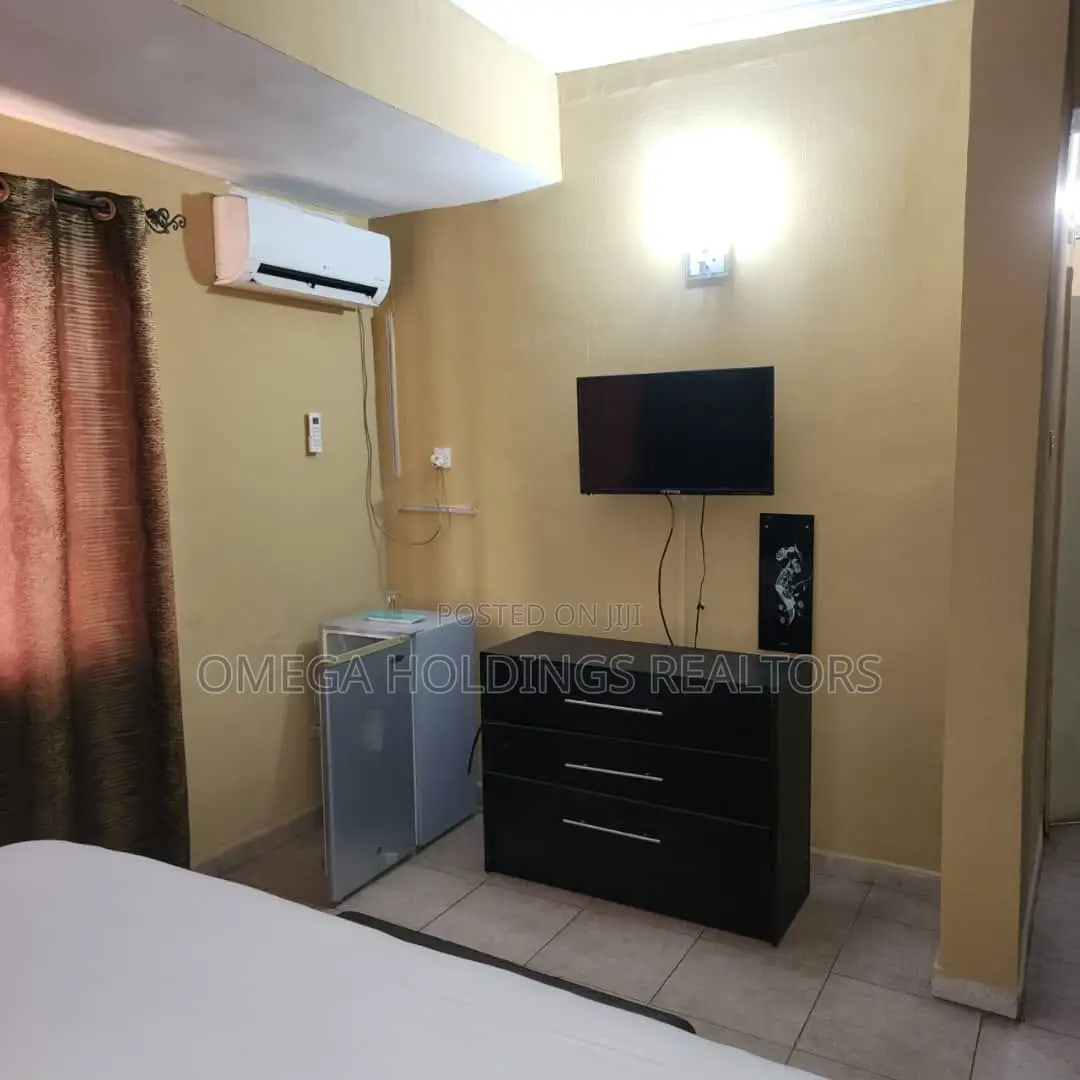 Functional 24-Rooms Hotel for Sale in Eleyele