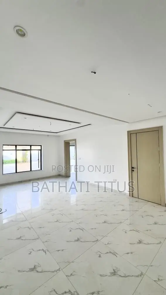 4bdrm Duplex in Life Camp for rent in Life Camp