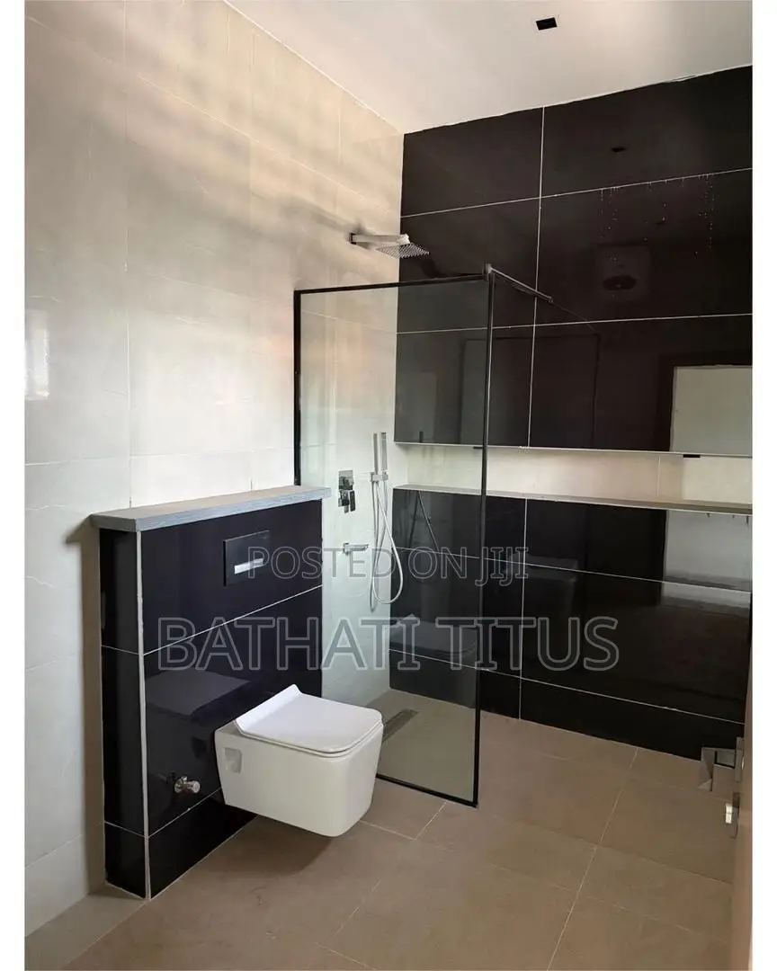 4bdrm Duplex in Life Camp for rent in Life Camp