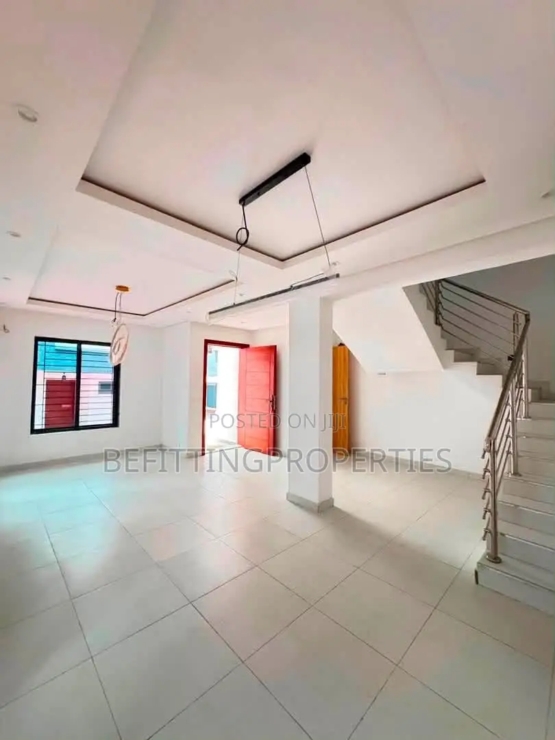 4bdrm Duplex in Ikeja for sale in Ikeja