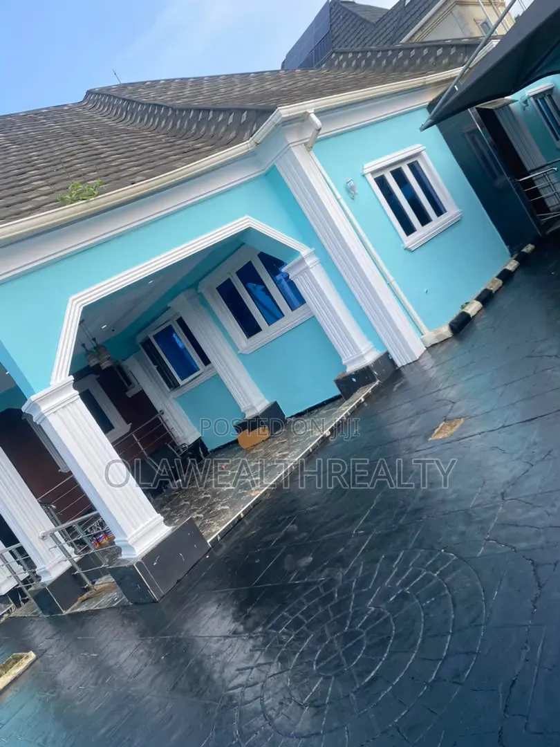 4bdrm Bungalow in Akala Express for rent in Akala Express