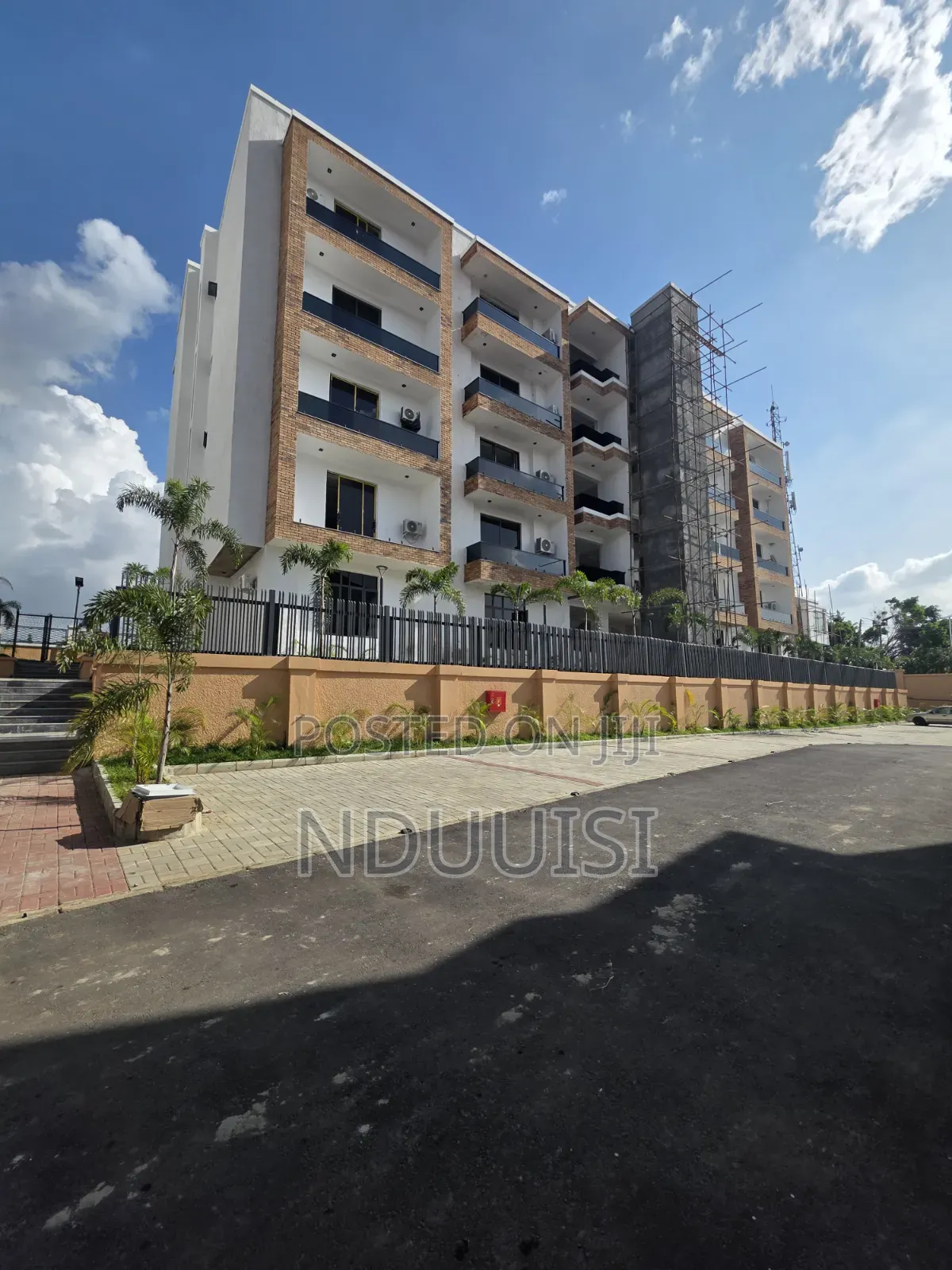 3bdrm Apartment in Asokoro for sale in Asokoro