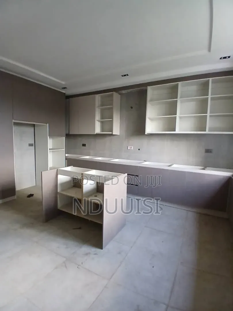 3bdrm Apartment in Asokoro for sale in Asokoro