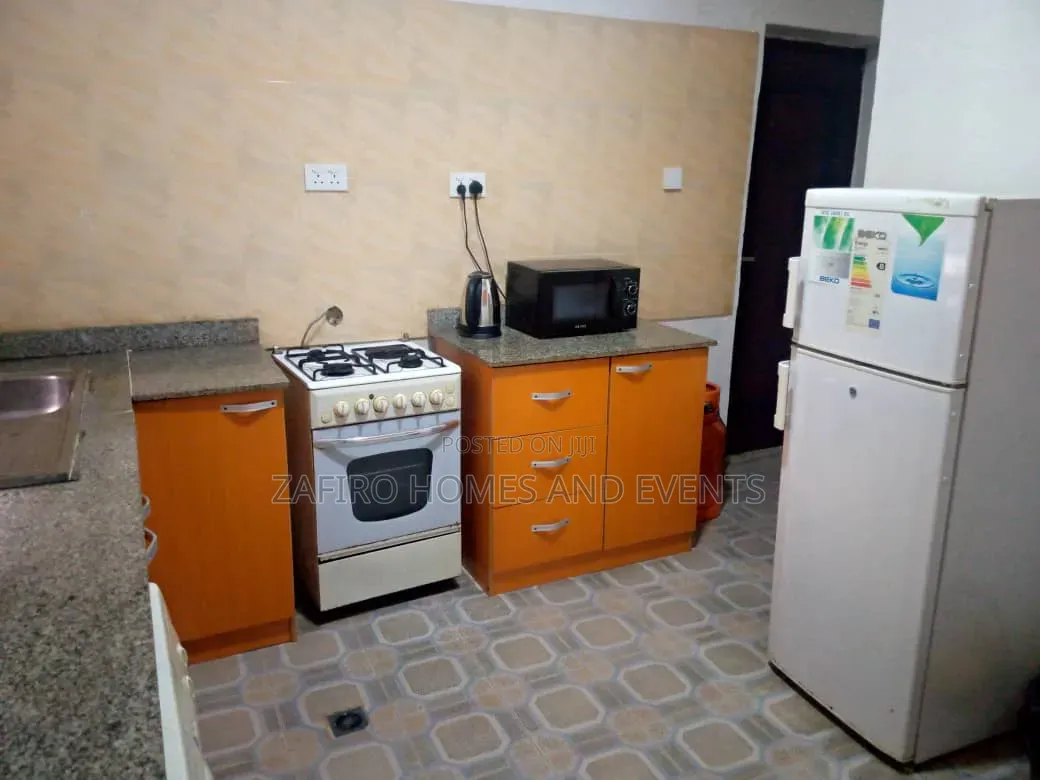 Furnished 2bdrm Bungalow in Jembewon Road Near, Jericho for sale in Jericho