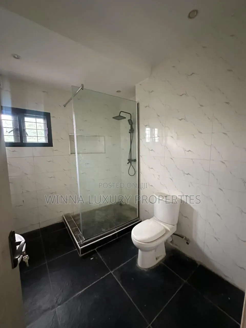 5bdrm Duplex in Guzape for rent in Guzape District
