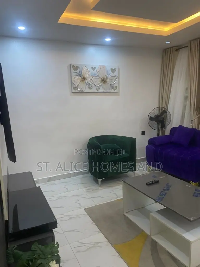 Teenapeta Unit B2 (2-Bedroom Apartment) in Epe
