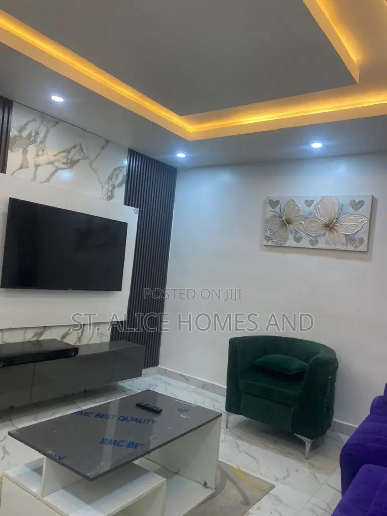 Teenapeta Unit B2 (2-Bedroom Apartment) in Epe