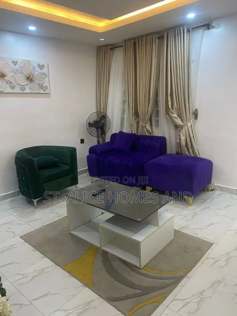 Teenapeta Unit B2 (2-Bedroom Apartment) in Epe