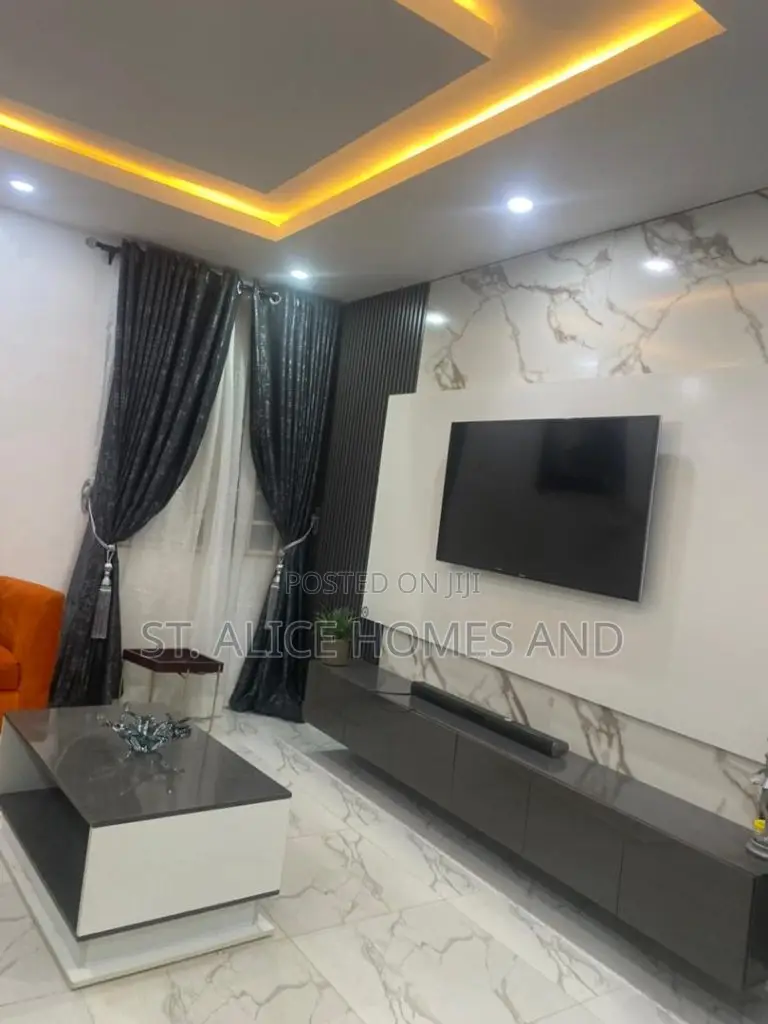 Teenapeta Unit B1 (2-Bedroom Apartment) in Epe