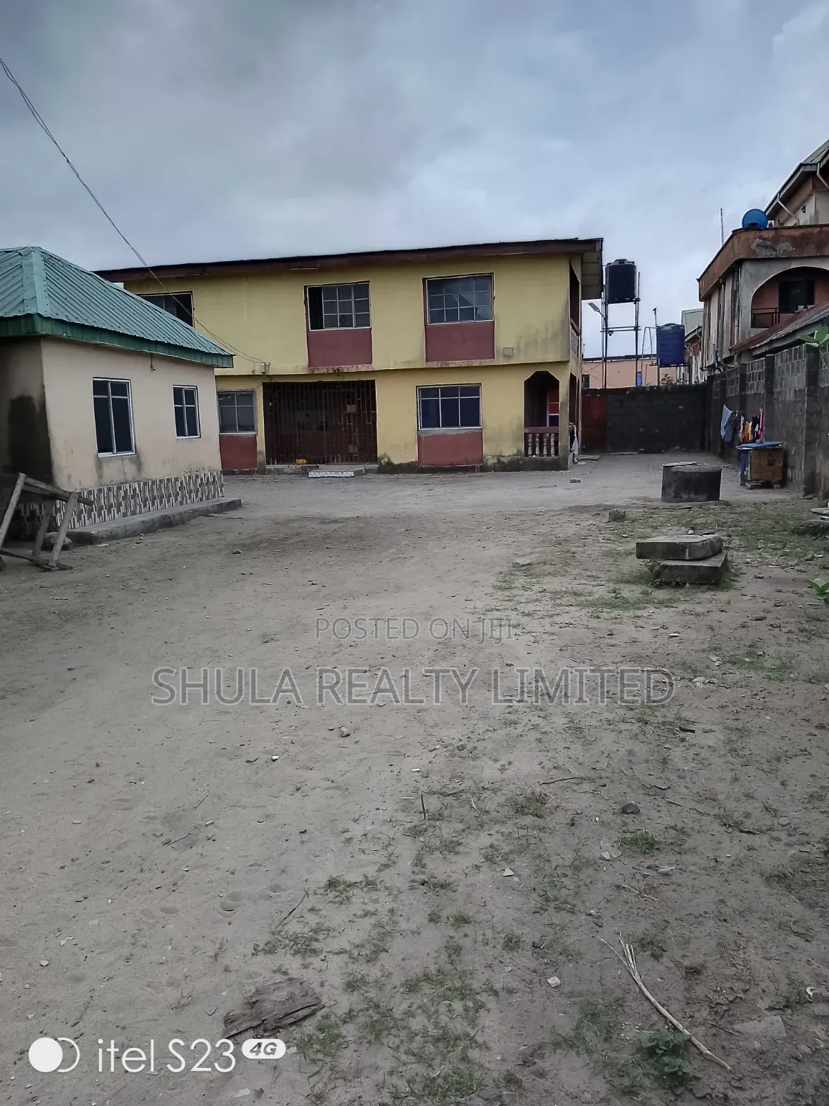 Furnished 8bdrm Duplex in Ojo for sale in Ojo
