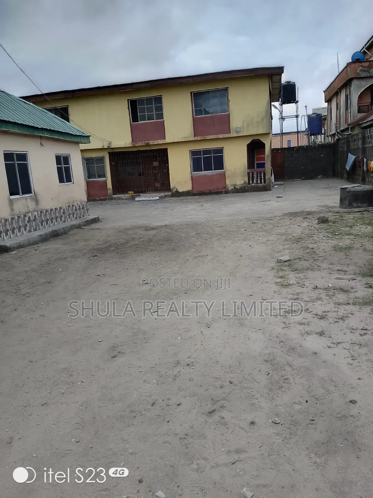 Furnished 8bdrm Duplex in Ojo for sale in Ojo