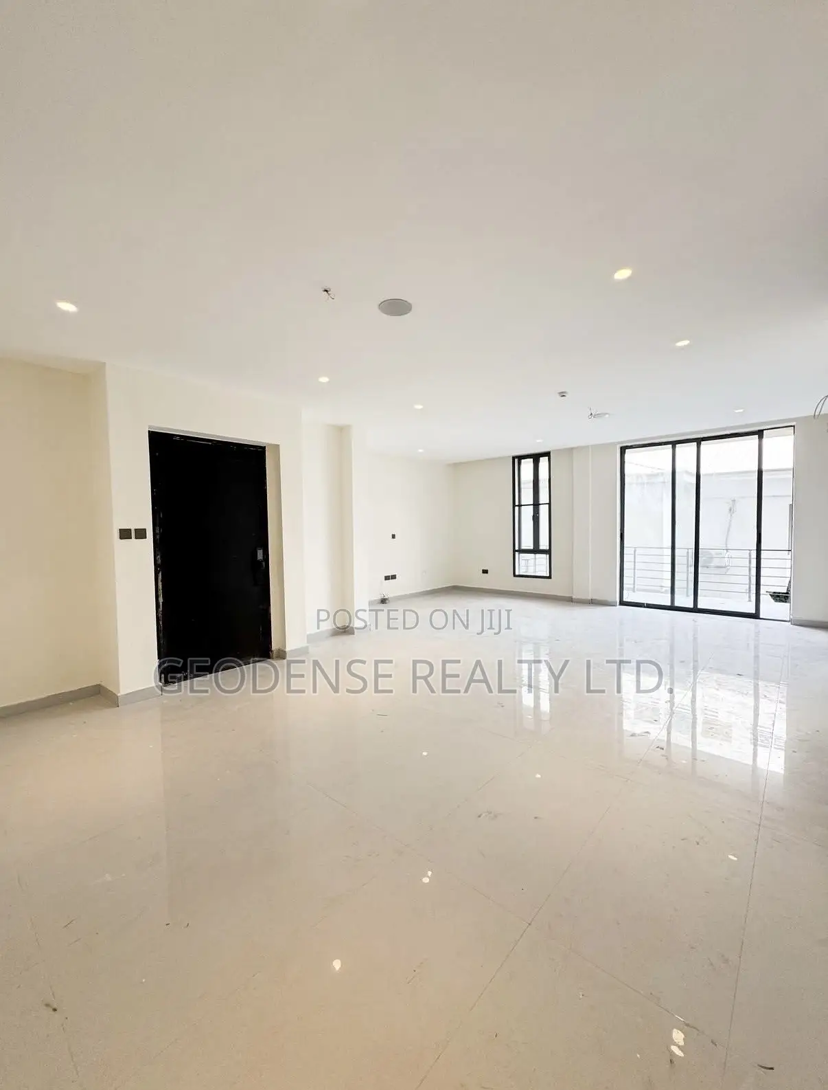 2bdrm Apartment in Lekki Phase 1 for sale in Lekki Phase 1