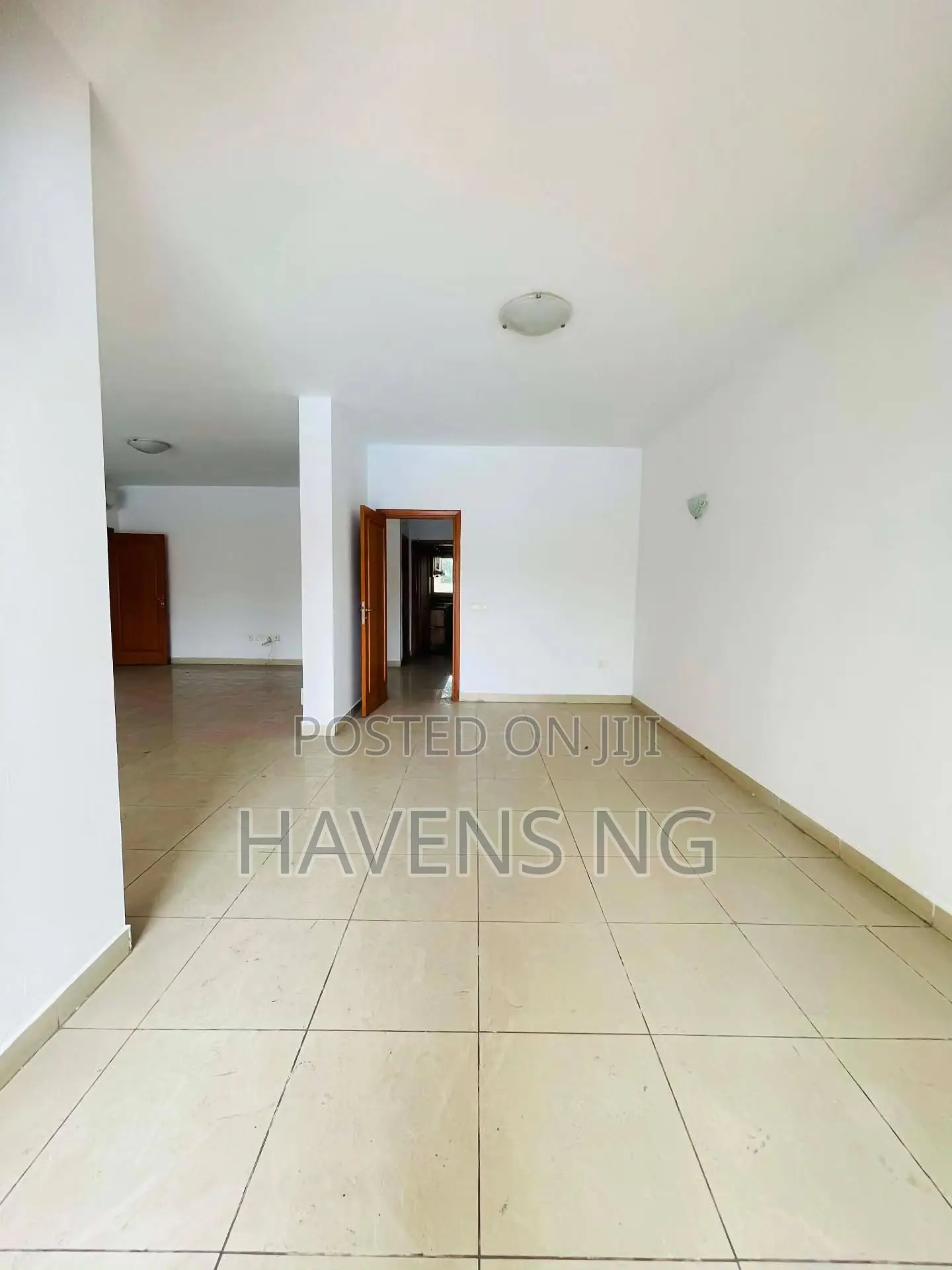 3bdrm Apartment in Osborne Foreshore Estate for sale in Osborne Foreshore Estate