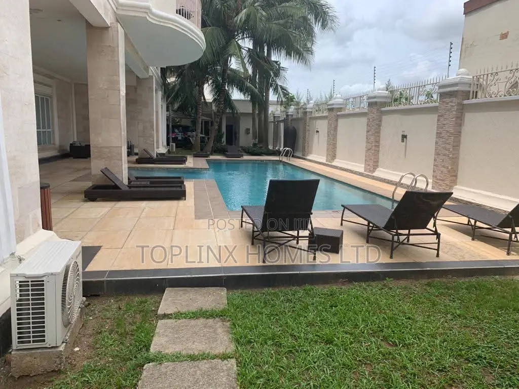 Furnished 3bdrm Apartment in Lekki Phase 1 for sale in Lekki Phase 1