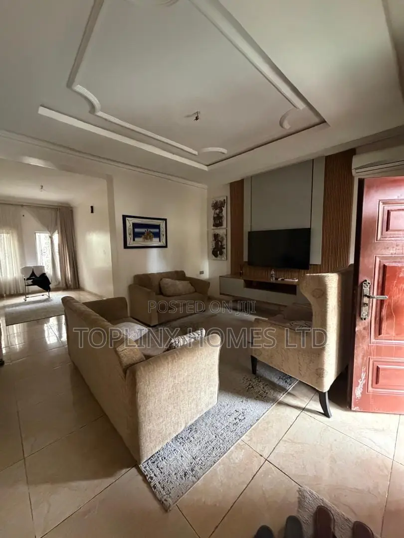 Furnished 3bdrm Apartment in Lekki Phase 1 for sale in Lekki Phase 1
