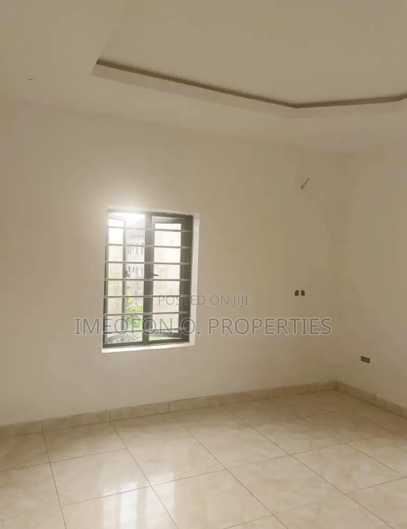 2bdrm Block of Flats in Kubwa for sale in Kubwa