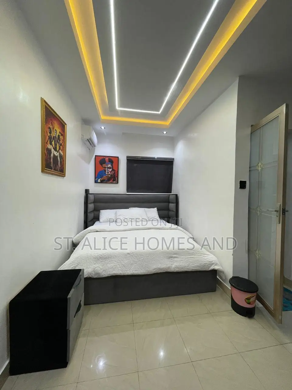 Heaven 2 Bedroom Apartment With Washing Machine & Private Balcony in Opebi