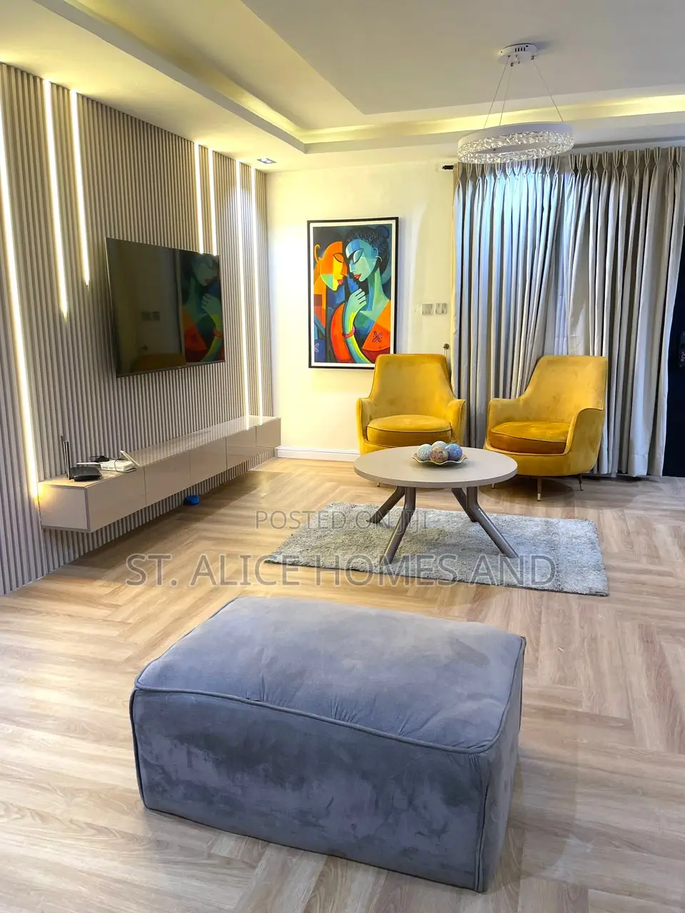 HeavenRidge 3 Bedroom Apartment With Washing Machine & Private Balcony in Opebi