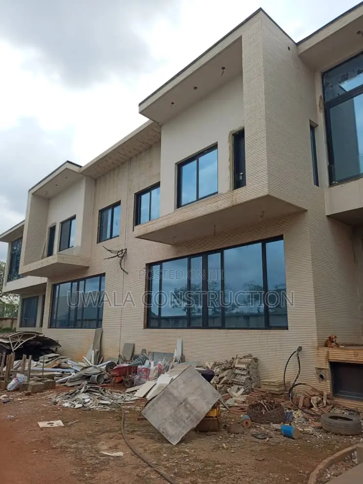 5bdrm Duplex in Mabushi for sale in Mabushi